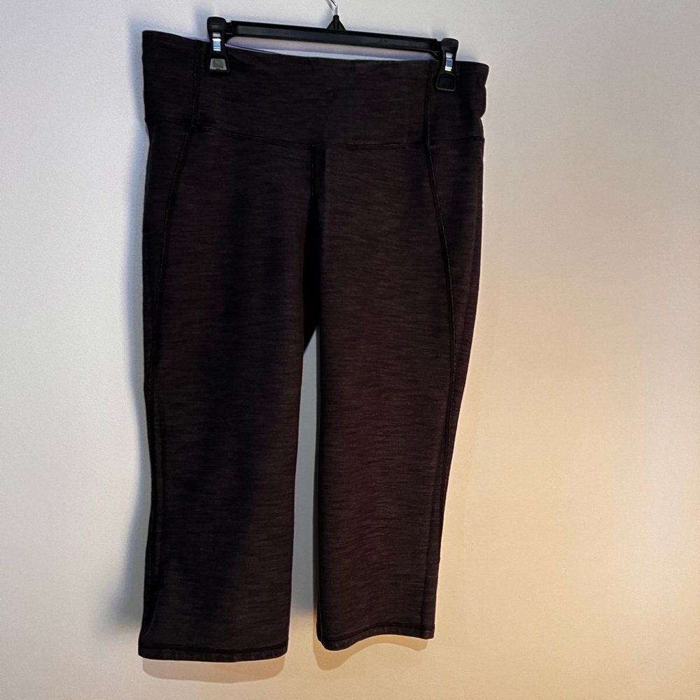 Lululemon gather and crow size 10 denim material